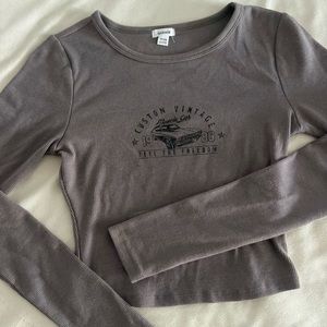 garage grey long sleeve top
